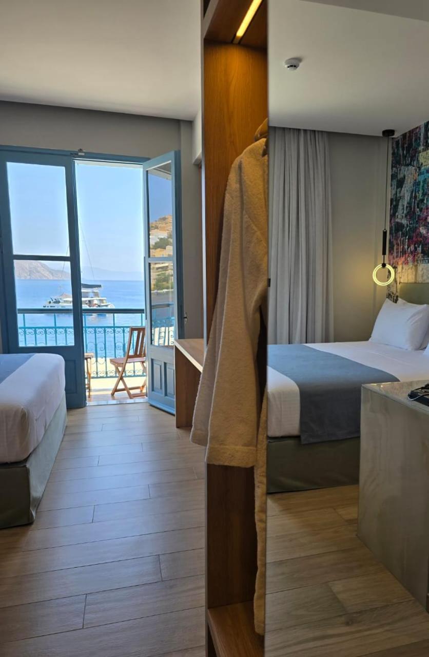 Nireus Hotel Сими Экстерьер фото