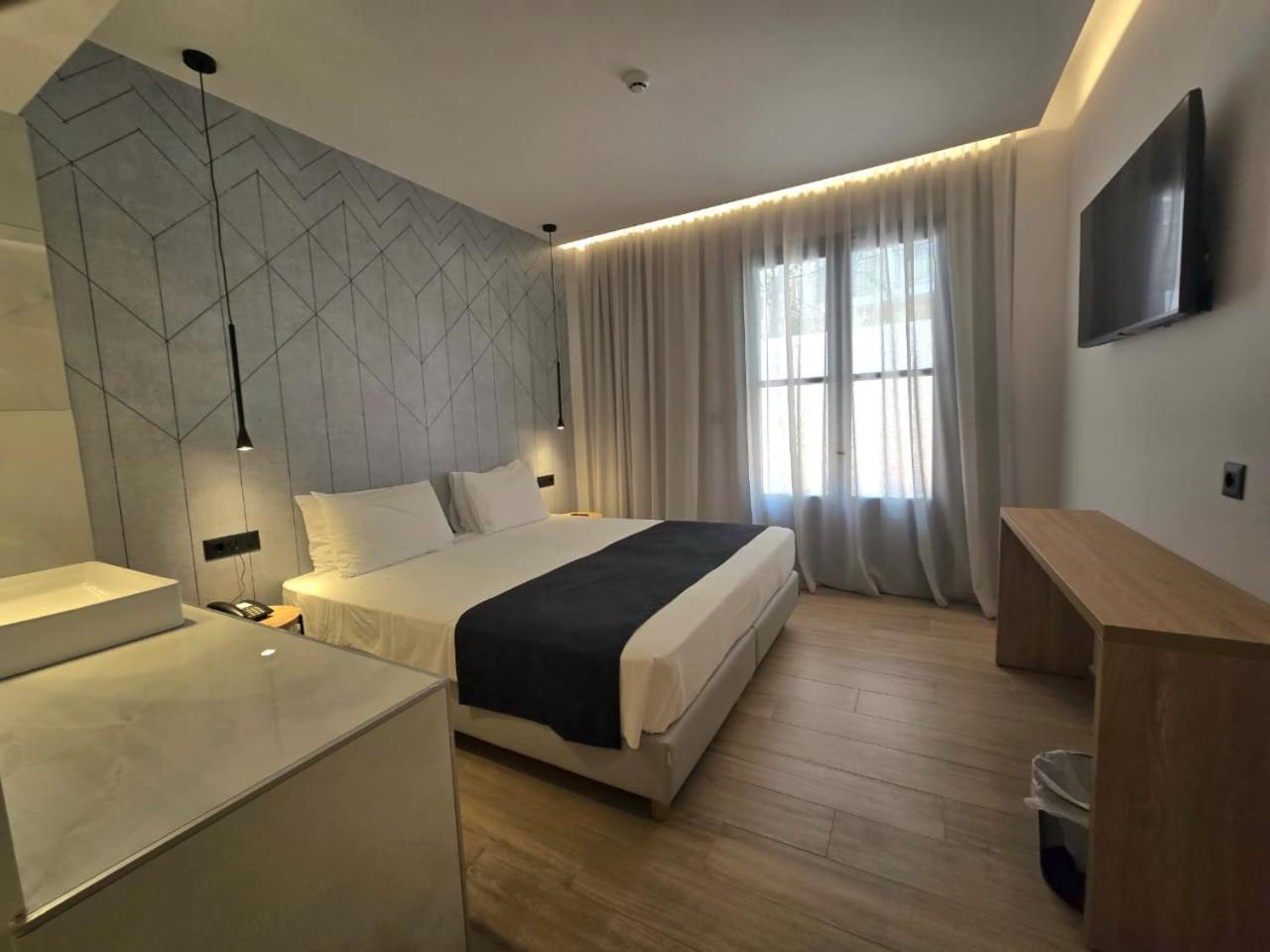 Nireus Hotel Сими Экстерьер фото