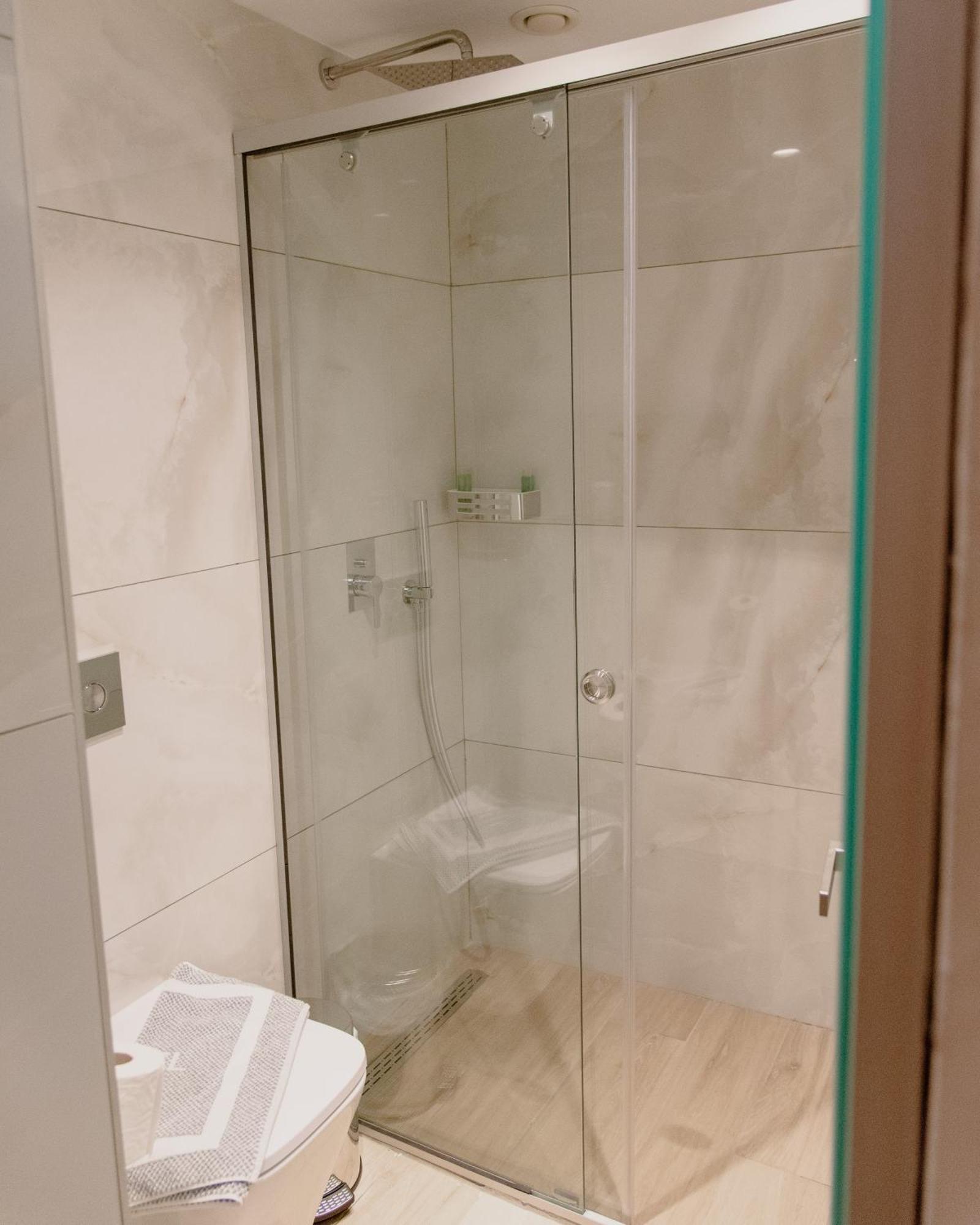 Nireus Hotel Сими Экстерьер фото